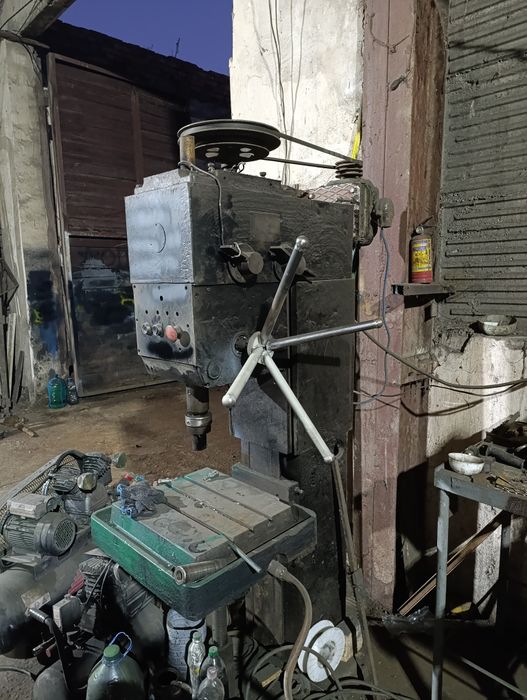 Продам сверлильный станок