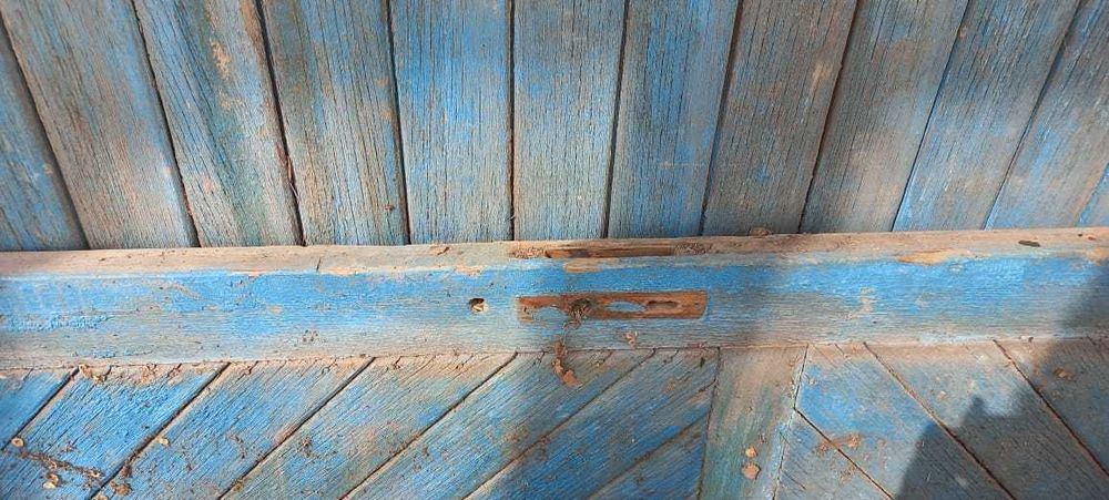 Продам деревянные ВОРОТА