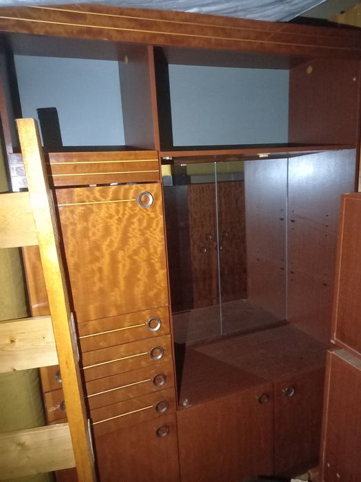 Продам шкаф в хорошем состоянии