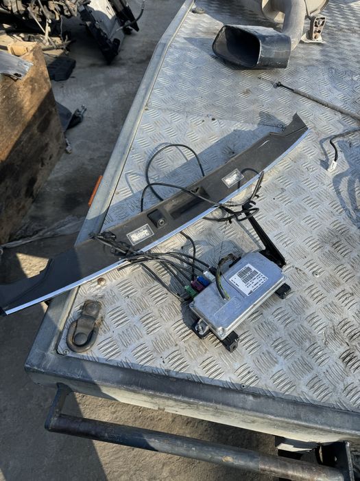 Задна камера бмв ф01 ф02 bmw f01 f02 zadna kamera модул камера 360