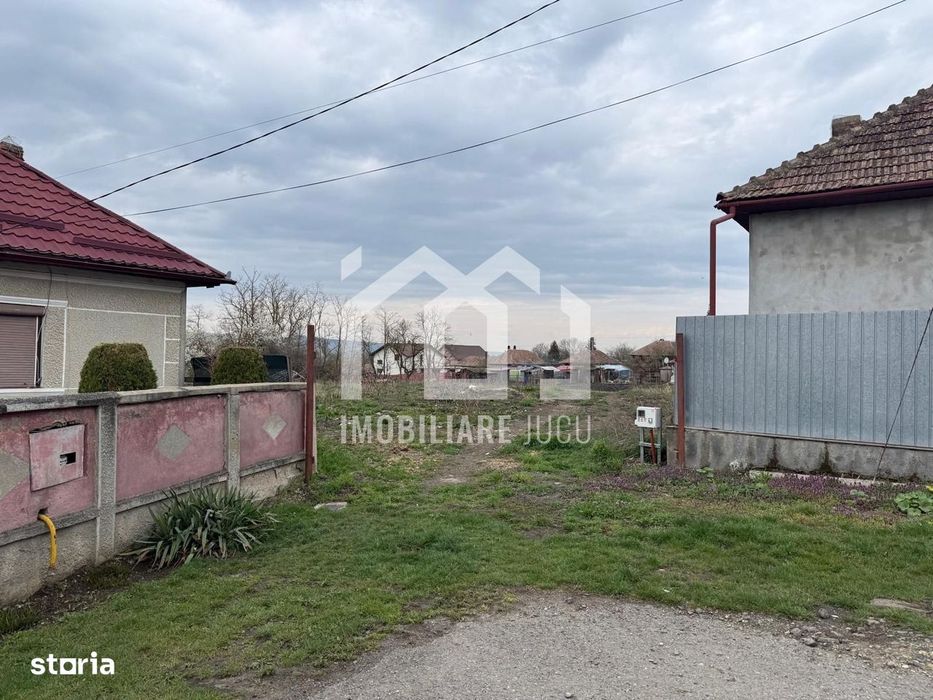 Teren cu autorizație pentru 2 case – 1.753 mp | Jucu de Sus
