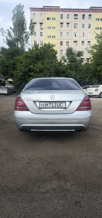 Mercedes-Benz S500 W221