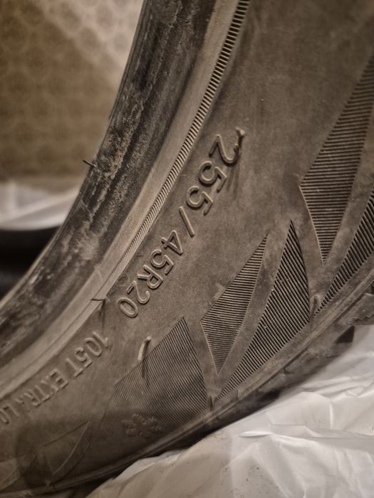 255/45 R20 зимняя резина шипы