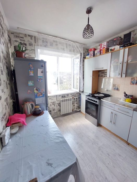 Продам 1 ком Караван