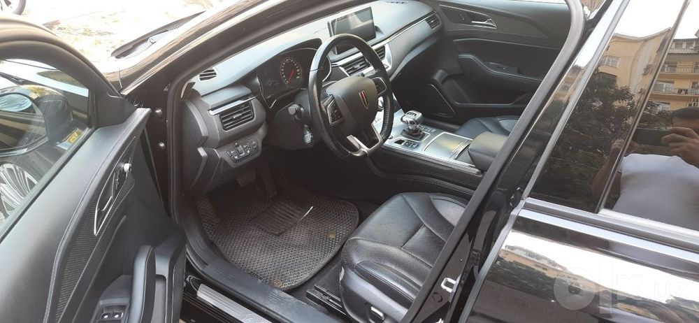 Hongqi H5 classik