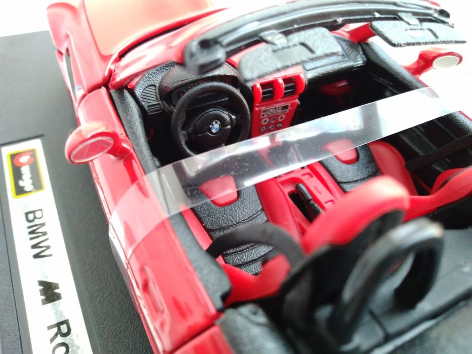 Модель BMW родстер в масштабе 1/24