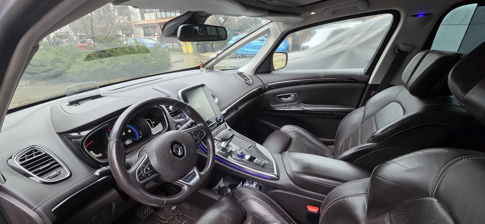 Renault Espace 1.8 TCE 225 CP Initiale Paris 4 Control