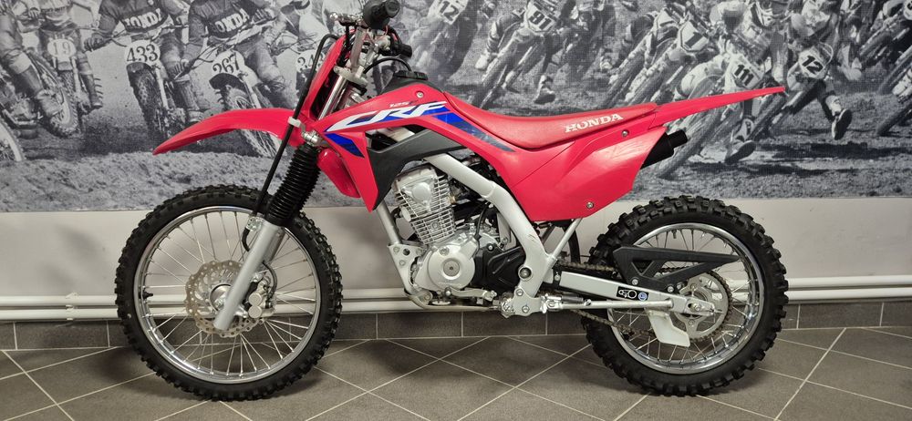 Honda CRF 125 F an 2024