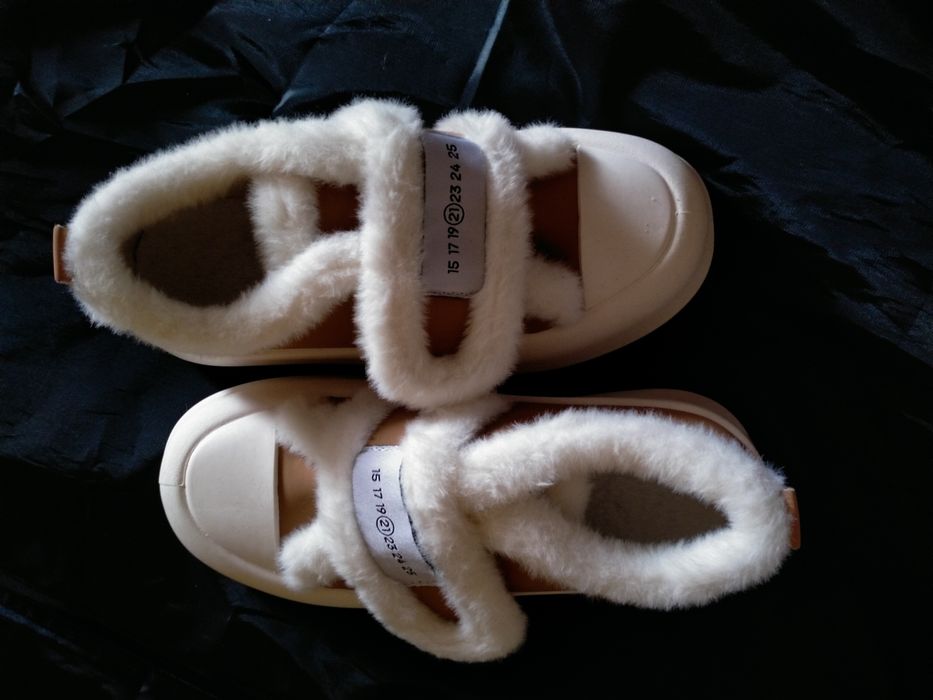 Продам новое пальто и лоферы