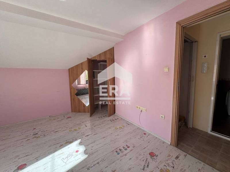 Продава се Тристаен апартамент в Варна, Аспарухово - 105 кв.м за 2000 €/кв.м - Снимка #5