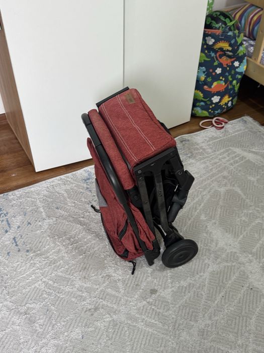 Продам коляска новая