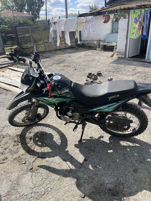 Продам мотоцикл Яки 250