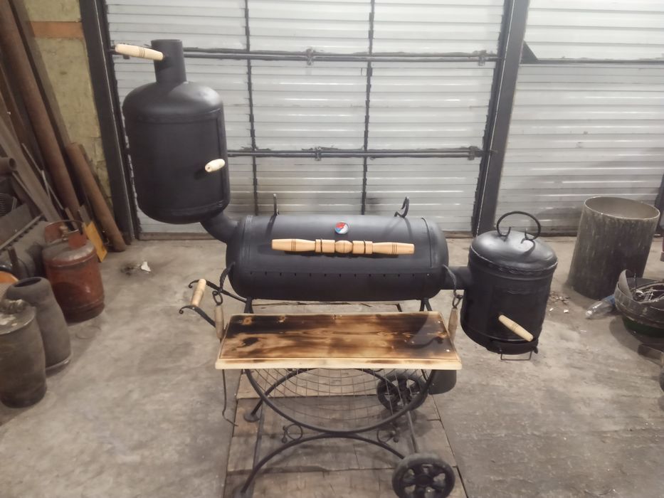 Продам мангал 3 водном новый