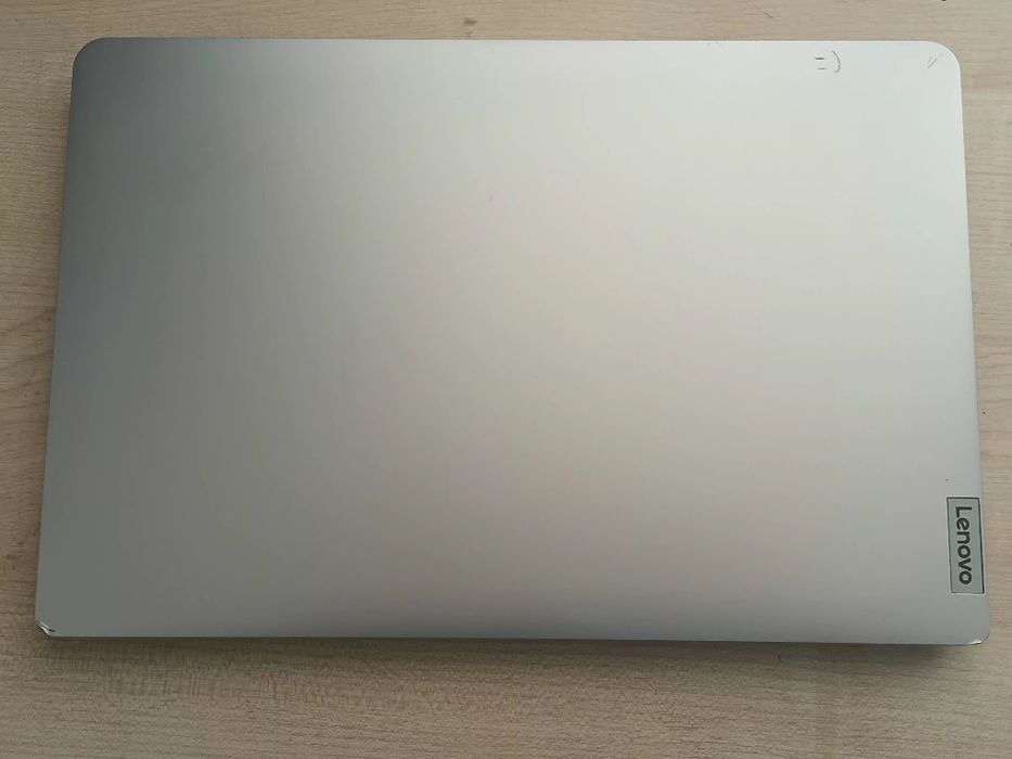 продам ноутбук Lenovo