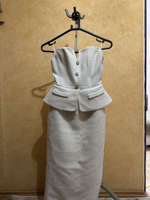 Платья вечерние,46 размер-М,4 платья