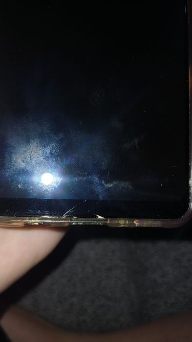 Продается телефон А31. В хорошем состоянии