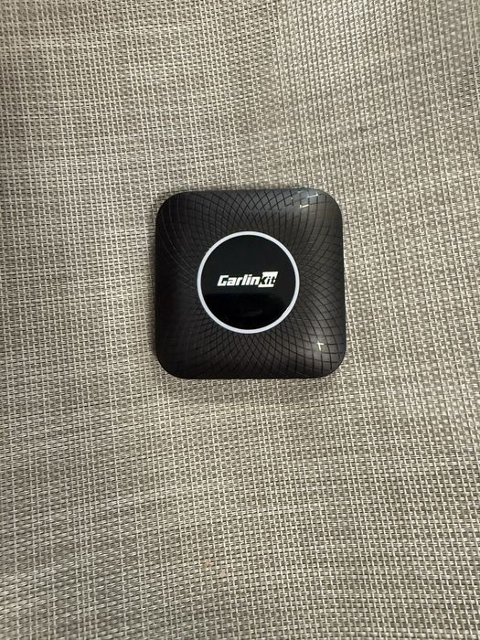 Carlinkit  Tbox Ambient - Б езжичен CarPlay / Android Auto / Full Android 13 (4GB/64GB)