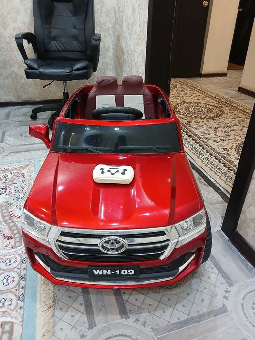 Продам электромобиль Land Cruiser