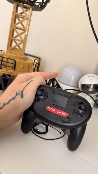 Игрушка подьемный кран