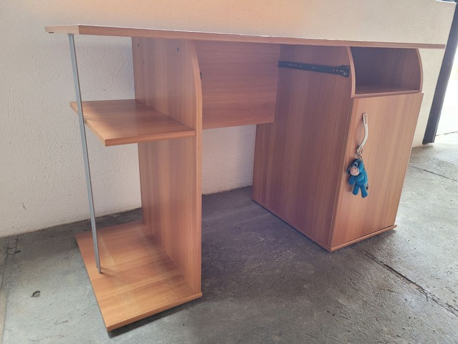 Vând mobilier de sufragerie