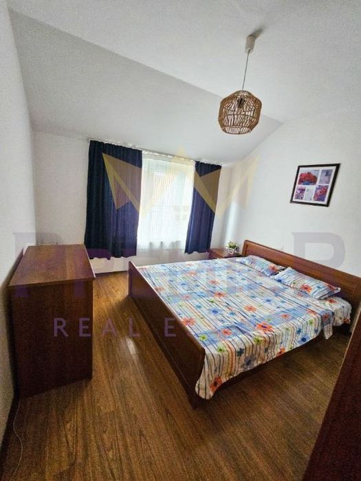 Дава се под наем Тристаен апартамент в Варна, Лятно кино Тракия - 93 кв.м за 716 € - Снимка #6