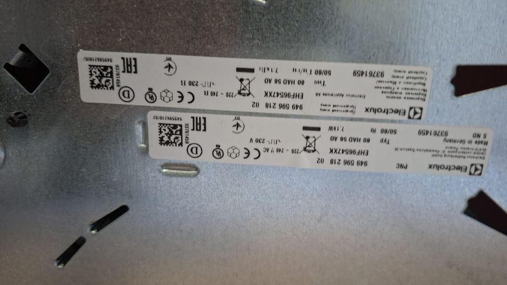 Продам стекло керамическую плиту Electrolux.