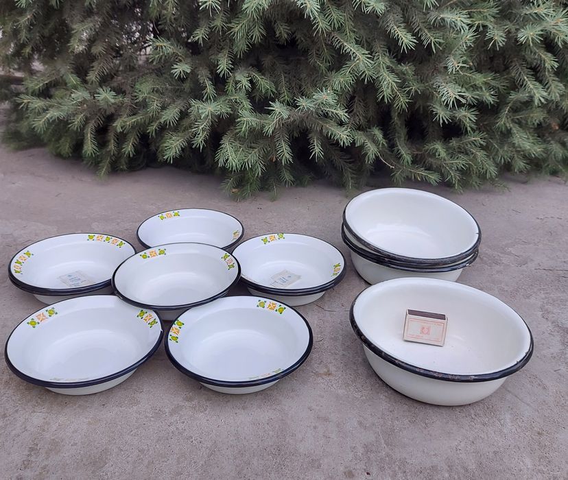 Миски эмалированные советских времен