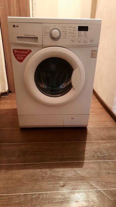Продам стиральную машинку