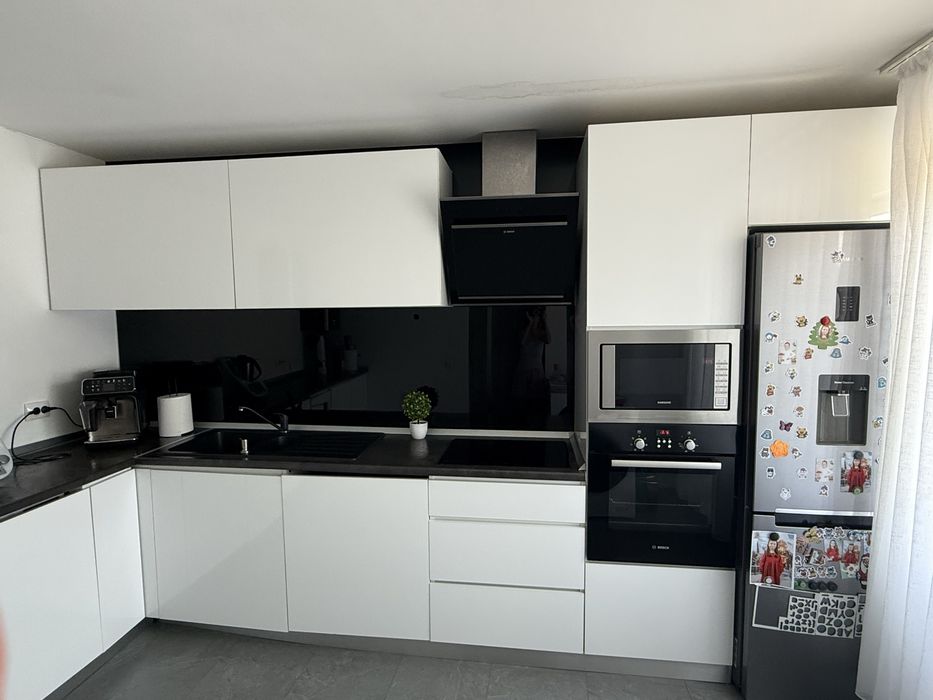Vand mobila bucatarie MDF alb lucios