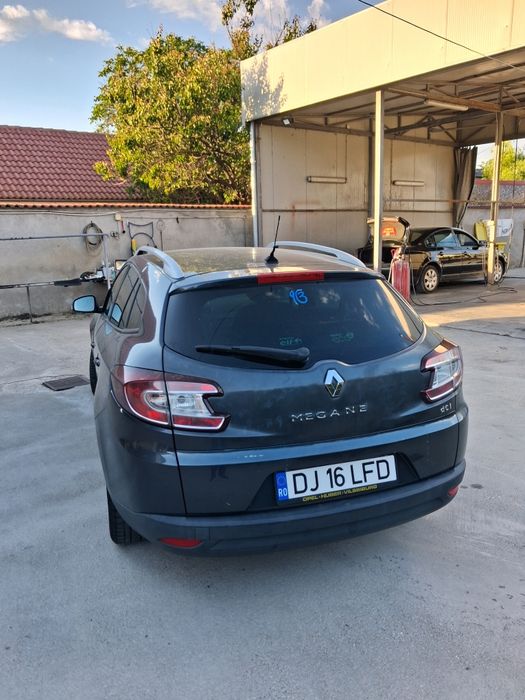 RENAULT Megane 2011 — imagine 3