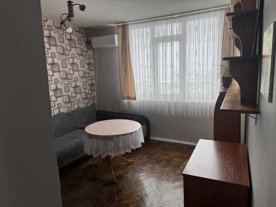 Продава се Едностаен апартамент в Шумен, Пазара - 40 кв.м за 848 €/кв.м - Снимка #2