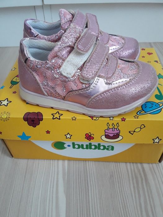 Детски маратонки 24 и 21 номер