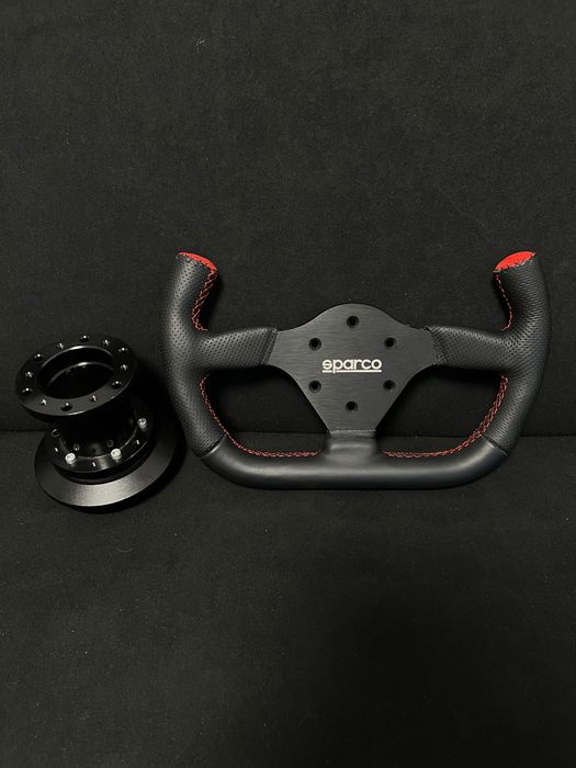 Sparco спортен волан
