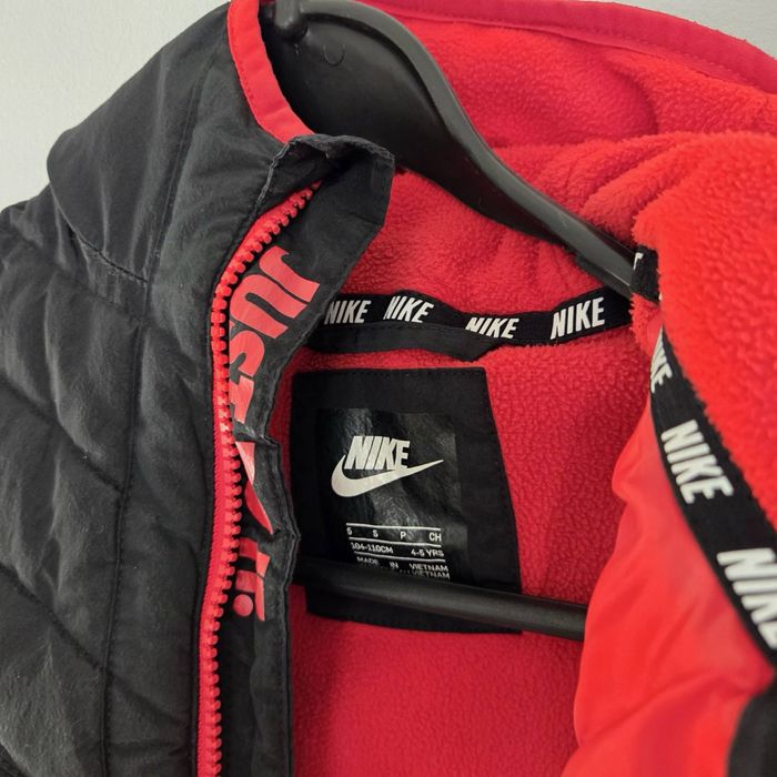 Зимно яке Nike за момче