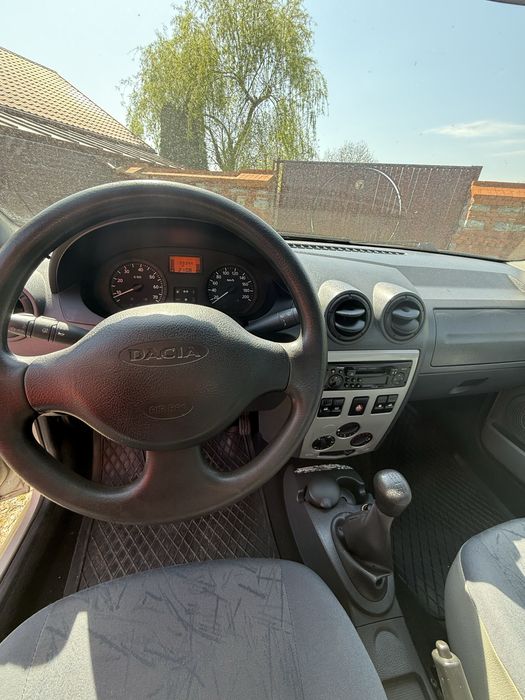 Logan 1.6 MPI 2005  59000km