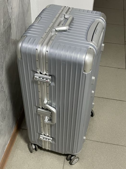 Чамадан серый в алмате