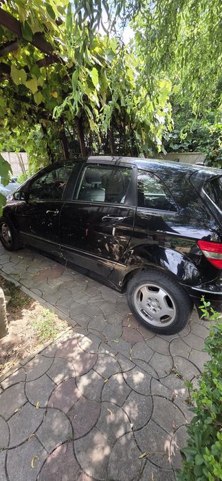 Mercedes-Benz B150 W245 an 2006, motor 1.5 benzină, 95cp