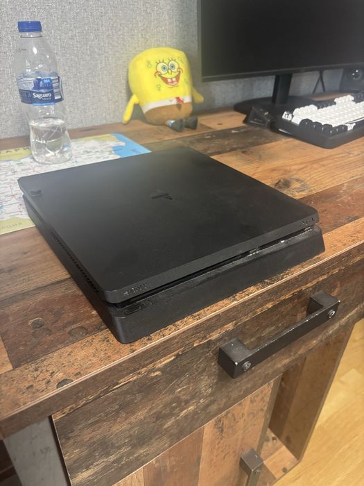 playstation 4 slim
