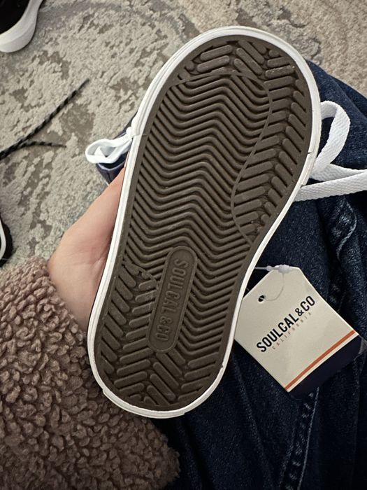 Нови кецове Soulcal&CO 21.5