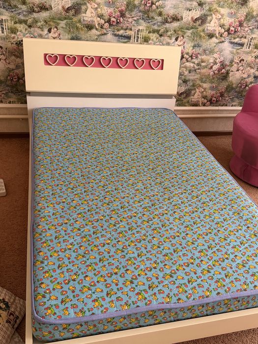 Продам мебель в детскую комнату для девочки