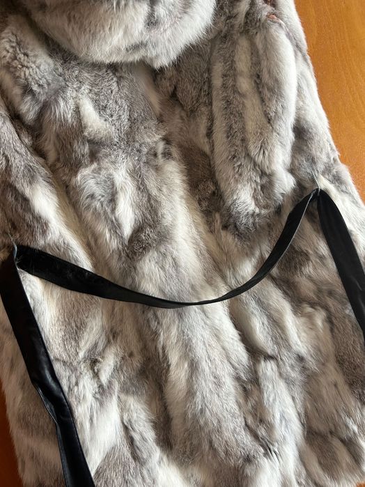 Дамски елек от заешка кожа