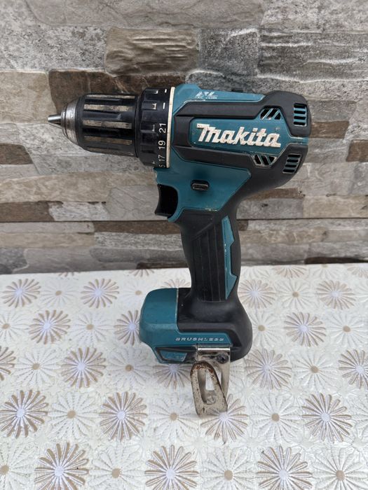 Акумулаторен винтоверт MAKITA