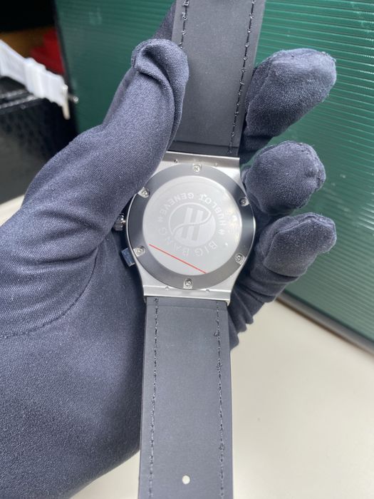 Часовник Hb big bang