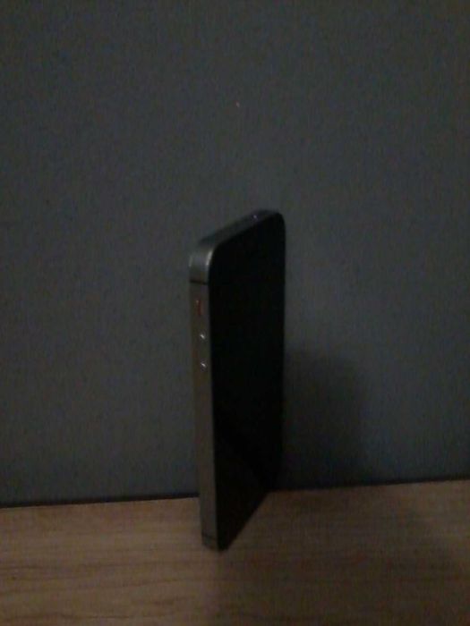 apple iphone 5se 32GB