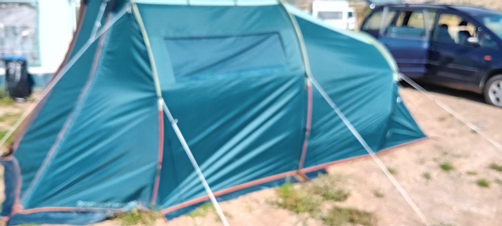 Декатлонска палатка Arpenaz