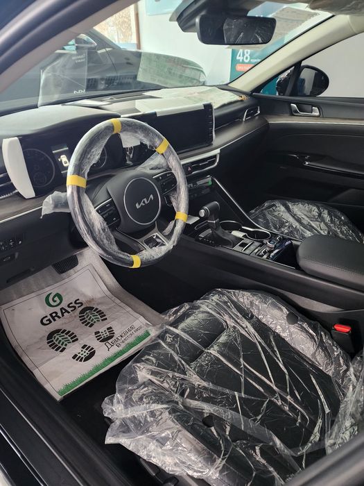 Kia K5 Prestige 2023