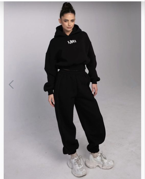 Долнище от екип карма