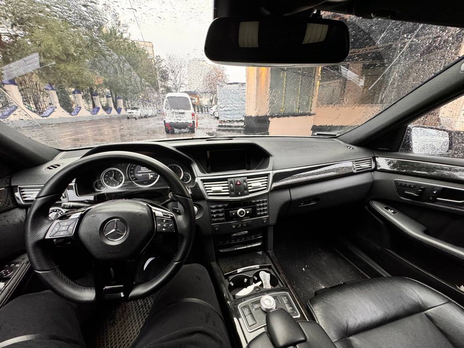 Продам E class W212 обьем 5,5 М273