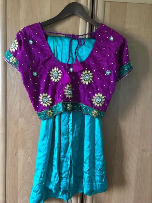 Дизайнерское сари индийский костюм дизайнерский