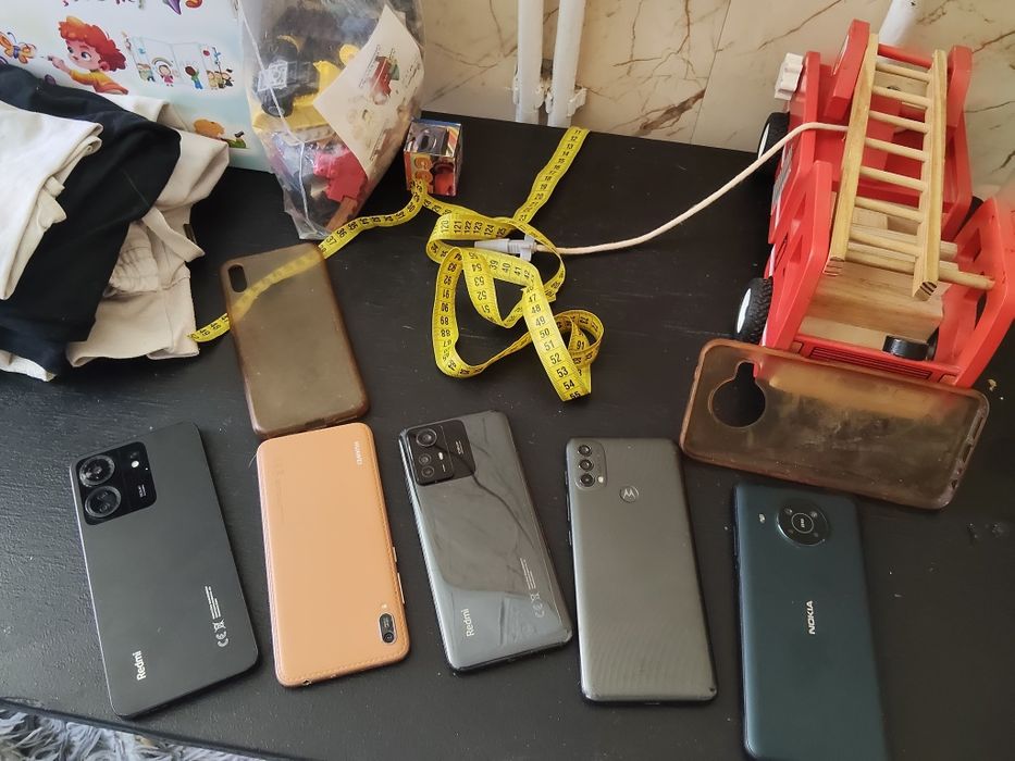 Telefoane pentru piese